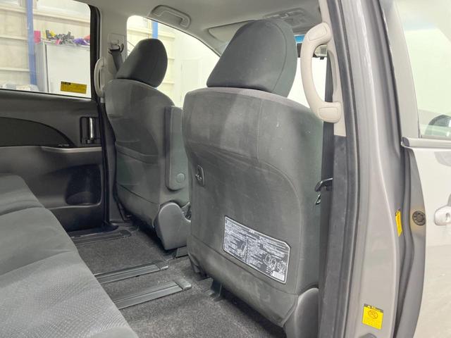 エスティマ アエラス 4WD 両側電動ドア SDナビ 後席モニター バックカメラ 寒冷地仕様 スマートキー HIDヘッド ETC クルコン デュアルエアコン リアエアコン Bluetooth CD DVD再生 フルセグ(33枚目)