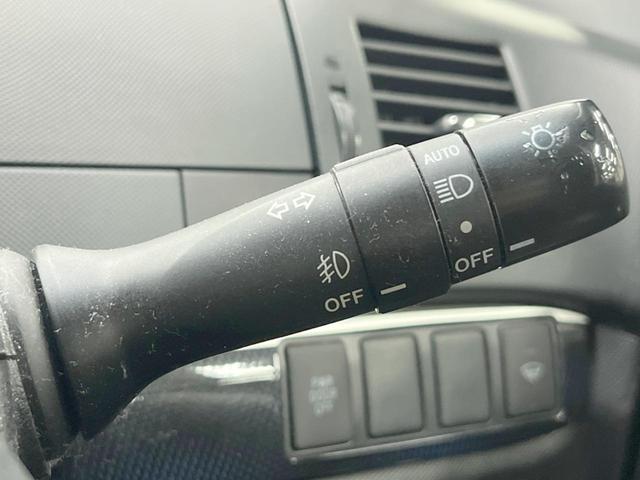 エスティマ アエラス 4WD 両側電動ドア SDナビ 後席モニター バックカメラ 寒冷地仕様 スマートキー HIDヘッド ETC クルコン デュアルエアコン リアエアコン Bluetooth CD DVD再生 フルセグ(46枚目)