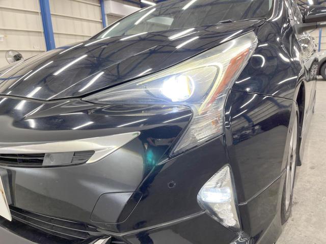 プリウス Ａツーリングセレクション　４ＷＤ　モデリスタエアロ　バックカメラ　寒冷地仕様　衝突被害軽減システム　レーダークルーズ　コーナーセンサー　スマートキー　ＬＥＤヘッド　ビルトインＥＴＣ　オートハイビーム　車線逸脱警報（13枚目）