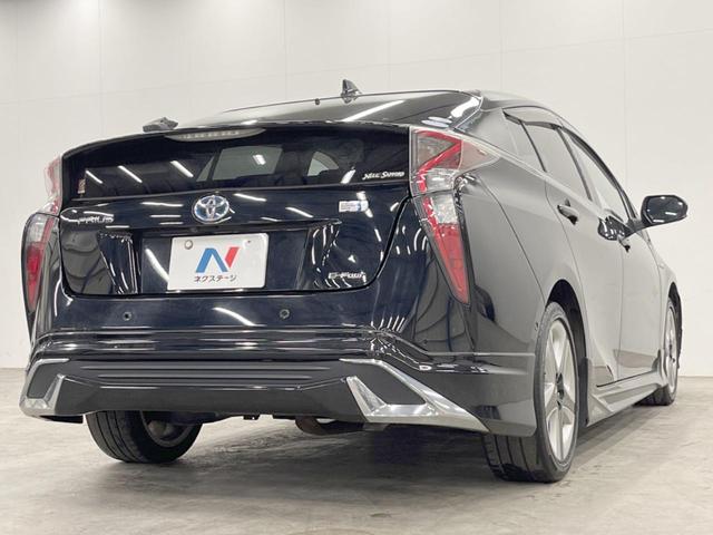 プリウス Ａツーリングセレクション　４ＷＤ　モデリスタエアロ　バックカメラ　寒冷地仕様　衝突被害軽減システム　レーダークルーズ　コーナーセンサー　スマートキー　ＬＥＤヘッド　ビルトインＥＴＣ　オートハイビーム　車線逸脱警報（18枚目）