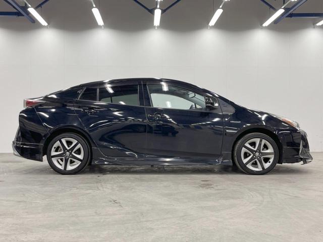 プリウス Ａツーリングセレクション　４ＷＤ　モデリスタエアロ　バックカメラ　寒冷地仕様　衝突被害軽減システム　レーダークルーズ　コーナーセンサー　スマートキー　ＬＥＤヘッド　ビルトインＥＴＣ　オートハイビーム　車線逸脱警報（24枚目）