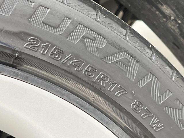 プリウス Ａツーリングセレクション　４ＷＤ　モデリスタエアロ　バックカメラ　寒冷地仕様　衝突被害軽減システム　レーダークルーズ　コーナーセンサー　スマートキー　ＬＥＤヘッド　ビルトインＥＴＣ　オートハイビーム　車線逸脱警報（28枚目）