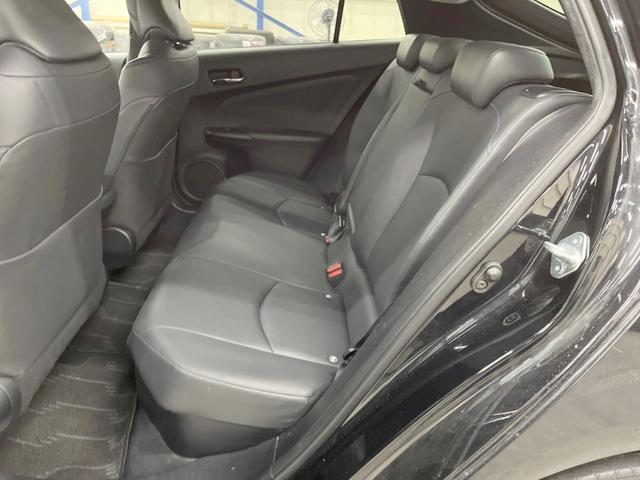 プリウス Ａツーリングセレクション　４ＷＤ　モデリスタエアロ　バックカメラ　寒冷地仕様　衝突被害軽減システム　レーダークルーズ　コーナーセンサー　スマートキー　ＬＥＤヘッド　ビルトインＥＴＣ　オートハイビーム　車線逸脱警報（32枚目）