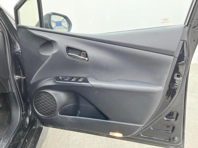 プリウス Ａツーリングセレクション　４ＷＤ　モデリスタエアロ　バックカメラ　寒冷地仕様　衝突被害軽減システム　レーダークルーズ　コーナーセンサー　スマートキー　ＬＥＤヘッド　ビルトインＥＴＣ　オートハイビーム　車線逸脱警報（37枚目）