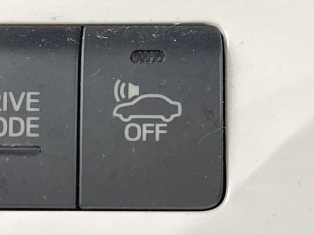 プリウス Ａツーリングセレクション　４ＷＤ　モデリスタエアロ　バックカメラ　寒冷地仕様　衝突被害軽減システム　レーダークルーズ　コーナーセンサー　スマートキー　ＬＥＤヘッド　ビルトインＥＴＣ　オートハイビーム　車線逸脱警報（50枚目）