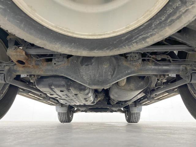 ランドクルーザープラド ＴＸ　４ＷＤ　７人乗り　バックカメラ　寒冷地仕様　ドラレコ　スマートキー　ＬＥＤヘッド　ビルトインＥＴＣ　クルコン　純正１７インチアルミ　オートハイビーム　オートライト　デュアルエアコン（20枚目）