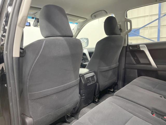 ランドクルーザープラド ＴＸ　４ＷＤ　７人乗り　バックカメラ　寒冷地仕様　ドラレコ　スマートキー　ＬＥＤヘッド　ビルトインＥＴＣ　クルコン　純正１７インチアルミ　オートハイビーム　オートライト　デュアルエアコン（34枚目）