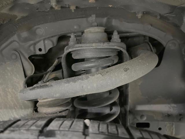 ランドクルーザープラド ＴＸ　４ＷＤ　７人乗り　バックカメラ　寒冷地仕様　ドラレコ　スマートキー　ＬＥＤヘッド　ビルトインＥＴＣ　クルコン　純正１７インチアルミ　オートハイビーム　オートライト　デュアルエアコン（63枚目）