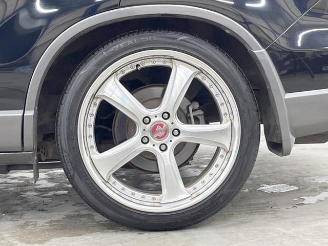 CR-V ZXi 4WD ガラスルーフ バックカメラ 寒冷地仕様 衝突被害軽減システム レザーシート コーナーセンサー スマートキー LEDヘッド ETC オートライト デュアルエアコン CD DVD再生 フルセグ(26枚目)