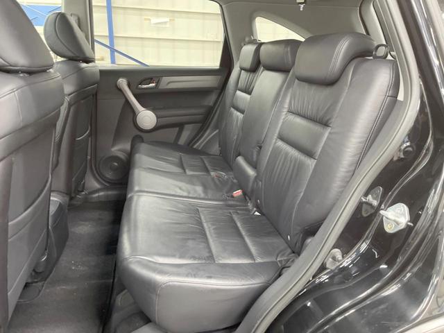 CR-V ZXi 4WD ガラスルーフ バックカメラ 寒冷地仕様 衝突被害軽減システム レザーシート コーナーセンサー スマートキー LEDヘッド ETC オートライト デュアルエアコン CD DVD再生 フルセグ(32枚目)