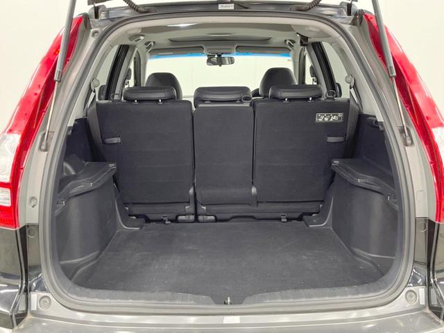 CR-V ZXi 4WD ガラスルーフ バックカメラ 寒冷地仕様 衝突被害軽減システム レザーシート コーナーセンサー スマートキー LEDヘッド ETC オートライト デュアルエアコン CD DVD再生 フルセグ(35枚目)