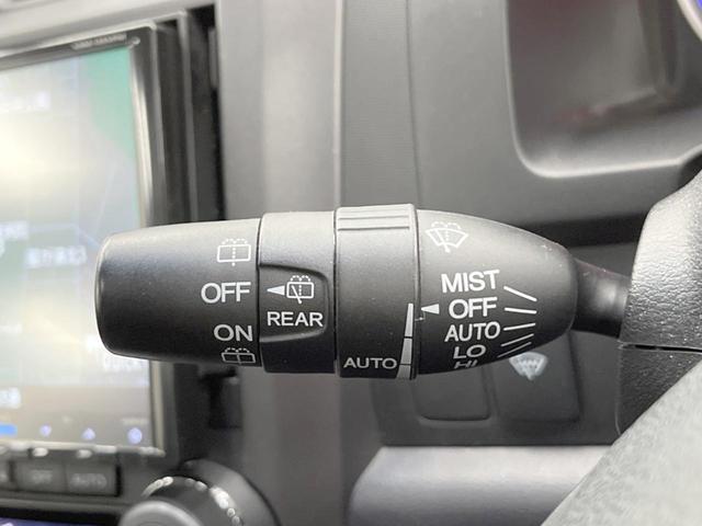CR-V ZXi 4WD ガラスルーフ バックカメラ 寒冷地仕様 衝突被害軽減システム レザーシート コーナーセンサー スマートキー LEDヘッド ETC オートライト デュアルエアコン CD DVD再生 フルセグ(54枚目)