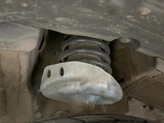 CR-V ZXi 4WD ガラスルーフ バックカメラ 寒冷地仕様 衝突被害軽減システム レザーシート コーナーセンサー スマートキー LEDヘッド ETC オートライト デュアルエアコン CD DVD再生 フルセグ(64枚目)