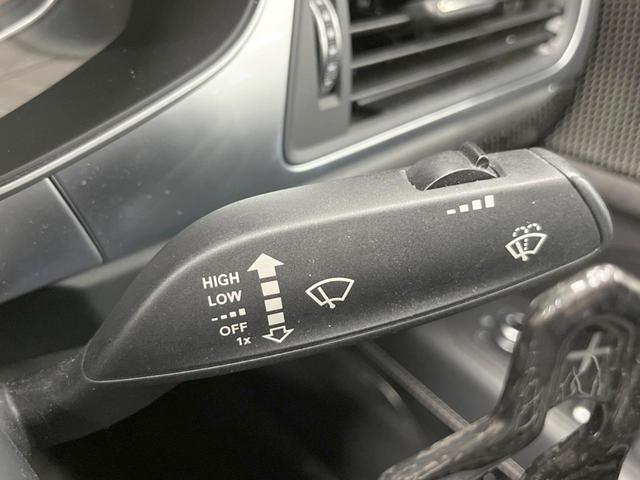 Ｓ７スポーツバック ベースグレード　４ＷＤ　サンルーフ　純正ナビ　バックモニター　スマートキー　ＬＥＤヘッドライト　クルーズコントロール　パワーシート（45枚目）