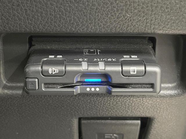 スペーシアカスタム ハイブリッドXS 4WD 両側電動ドア バックカメラ 衝突被害軽減システム スマートキー LEDヘッド ETC オートハイビーム 車線逸脱警報 オートライト オートエアコン Bluetooth CD DVD再生(5枚目)