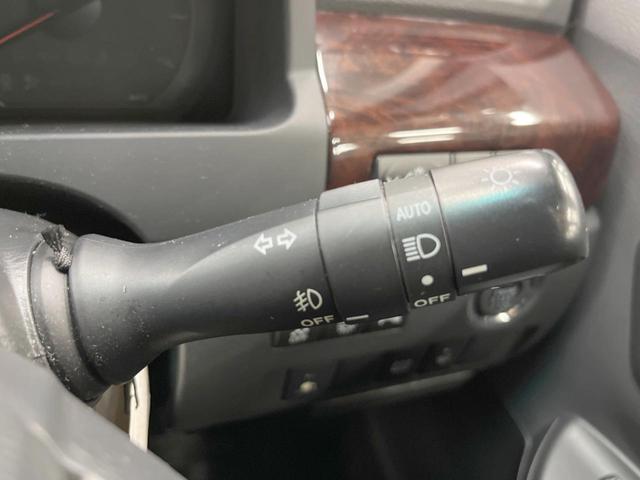 ヴェルファイア 2.4Z 4WD 両側電動ドア SDナビ 後席モニター バックカメラ レザーシート スマートキー HIDヘッド ETC 純正18インチアルミ オートエアコン Bluetooth CD DVD再生(50枚目)