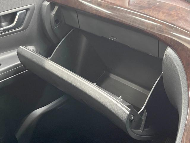 ヴェルファイア 2.4Z 4WD 両側電動ドア SDナビ 後席モニター バックカメラ レザーシート スマートキー HIDヘッド ETC 純正18インチアルミ オートエアコン Bluetooth CD DVD再生(54枚目)