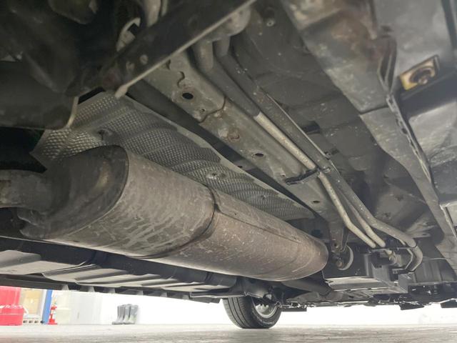 ヴェルファイア 2.4Z 4WD 両側電動ドア SDナビ 後席モニター バックカメラ レザーシート スマートキー HIDヘッド ETC 純正18インチアルミ オートエアコン Bluetooth CD DVD再生(68枚目)