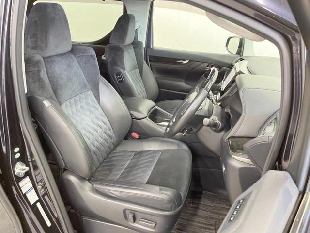 アルファード 2.5S Cパッケージ 4WD 両側電動ドア 後席モニター バックカメラ 寒冷地仕様 電動リアゲート ハーフレザーシート コーナーセンサー スマートキー LEDヘッド ビルトインETC クルコン オートライト(9枚目)