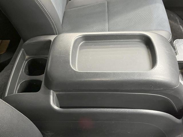 レジアスエースバン スーパーＧＬ　ダークプライム　４ＷＤ　ディーゼル（軽油）　バックカメラ　ＬＥＤヘッド　オートライト　オートエアコン　Ｂｌｕｅｔｏｏｔｈ　ＣＤ　ＤＶＤ再生（49枚目）