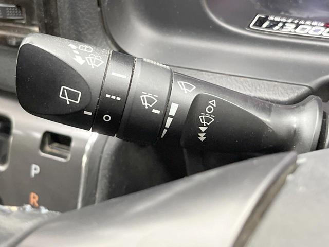 レジアスエースバン スーパーＧＬ　ダークプライム　４ＷＤ　ディーゼル（軽油）　バックカメラ　ＬＥＤヘッド　オートライト　オートエアコン　Ｂｌｕｅｔｏｏｔｈ　ＣＤ　ＤＶＤ再生（54枚目）