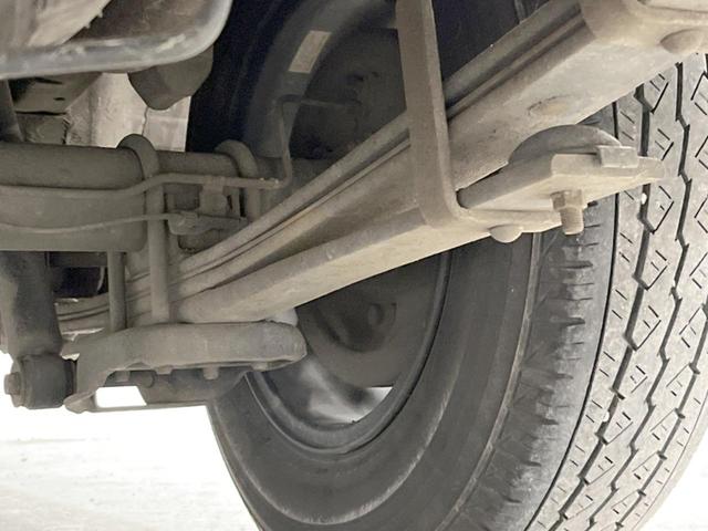 レジアスエースバン スーパーＧＬ　ダークプライム　４ＷＤ　ディーゼル（軽油）　バックカメラ　ＬＥＤヘッド　オートライト　オートエアコン　Ｂｌｕｅｔｏｏｔｈ　ＣＤ　ＤＶＤ再生（64枚目）