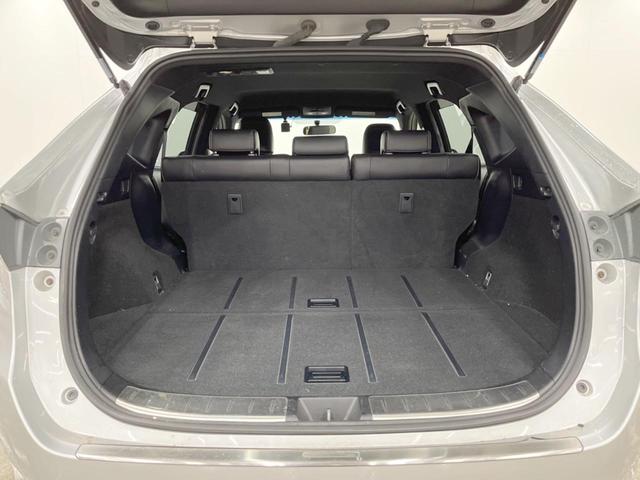 ハリアー エレガンス　４ＷＤ　純正ＳＤナビ　バックカメラ　寒冷地仕様　ハーフレザーシート　パワーシート　ドラレコ　コーナーセンサー　ＬＥＤヘッド　オートライト　デュアルエアコン　Ｂｌｕｅｔｏｏｔｈ　ＣＤ　ＤＶＤ再生（11枚目）