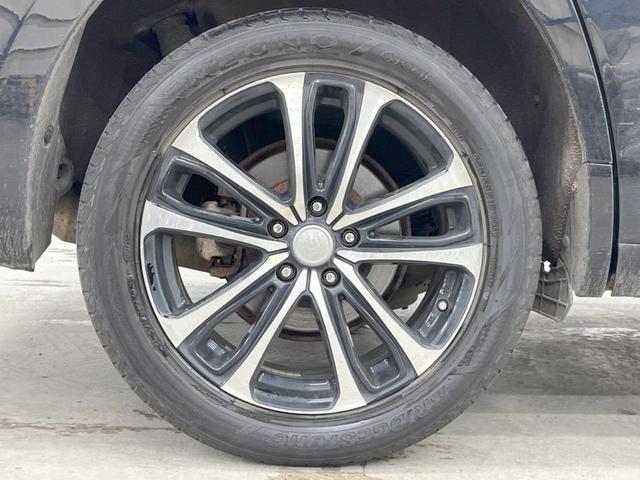 ヴェルファイアハイブリッド Ｘ　４ＷＤ　ＳＤナビ　バックカメラ　レザーシート　スマートキー　ＨＩＤヘッド　クルコン　デュアルエアコン　ＣＤ　ＤＶＤ再生（28枚目）