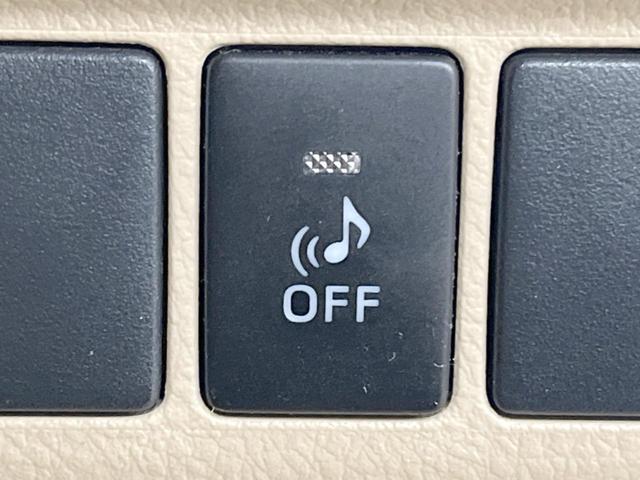 ヴェルファイアハイブリッド Ｘ　４ＷＤ　ＳＤナビ　バックカメラ　レザーシート　スマートキー　ＨＩＤヘッド　クルコン　デュアルエアコン　ＣＤ　ＤＶＤ再生（45枚目）