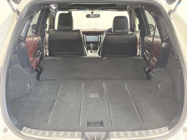 ハリアー エレガンス　４ＷＤ　サンルーフ　モデリスタエアロ　ＳＤナビ　バックカメラ　寒冷地仕様　衝突被害軽減システム　パワーシート　ドラレコ　ＬＥＤヘッド　ビルトインＥＴＣ　純正１７インチアルミ（11枚目）