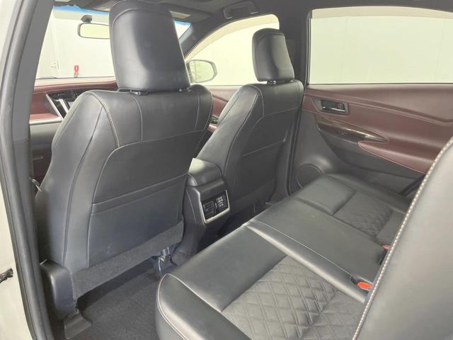 ハリアー エレガンス　４ＷＤ　サンルーフ　モデリスタエアロ　ＳＤナビ　バックカメラ　寒冷地仕様　衝突被害軽減システム　パワーシート　ドラレコ　ＬＥＤヘッド　ビルトインＥＴＣ　純正１７インチアルミ（30枚目）