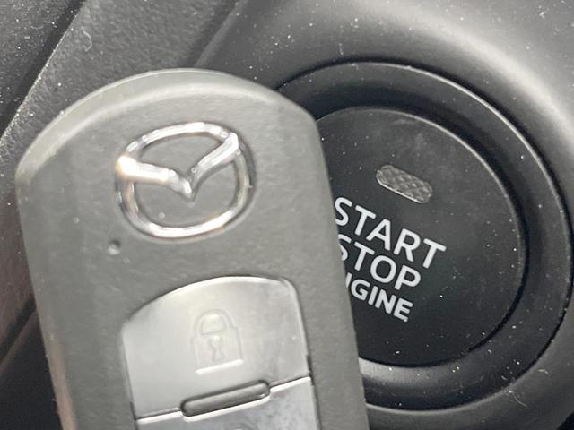 ＭＡＺＤＡ２ ＸＤ　ブラックトーンエディション　４ＷＤ　ディーゼル（軽油）　全周囲カメラ　１００Ｖ電源　衝突被害軽減システム　レーダークルーズ　ドラレコ　コーナーセンサー　ＬＥＤヘッド　ビルトインＥＴＣ　純正　車線逸脱警報　オートライト（8枚目）