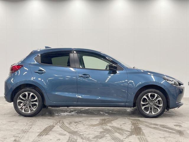 ＭＡＺＤＡ２ ＸＤ　ブラックトーンエディション　４ＷＤ　ディーゼル（軽油）　全周囲カメラ　１００Ｖ電源　衝突被害軽減システム　レーダークルーズ　ドラレコ　コーナーセンサー　ＬＥＤヘッド　ビルトインＥＴＣ　純正　車線逸脱警報　オートライト（24枚目）