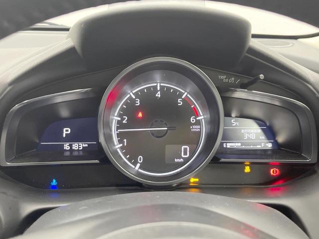 ＭＡＺＤＡ２ ＸＤ　ブラックトーンエディション　４ＷＤ　ディーゼル（軽油）　全周囲カメラ　１００Ｖ電源　衝突被害軽減システム　レーダークルーズ　ドラレコ　コーナーセンサー　ＬＥＤヘッド　ビルトインＥＴＣ　純正　車線逸脱警報　オートライト（60枚目）