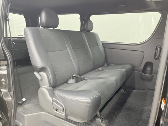 ハイエースバン スーパーＧＬ　ダークプライムＩＩ　４ＷＤ　ディーゼル（軽油）　両側電動ドア　純正ＳＤナビ　全周囲カメラ　衝突被害軽減システム　ハーフレザーシート　ドラレコ　スマートキー　ＬＥＤヘッド　オートハイビーム　オートエアコン（10枚目）