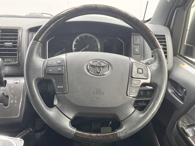 ハイエースバン スーパーＧＬ　ダークプライムＩＩ　４ＷＤ　ディーゼル（軽油）　両側電動ドア　純正ＳＤナビ　全周囲カメラ　衝突被害軽減システム　ハーフレザーシート　ドラレコ　スマートキー　ＬＥＤヘッド　オートハイビーム　オートエアコン（12枚目）