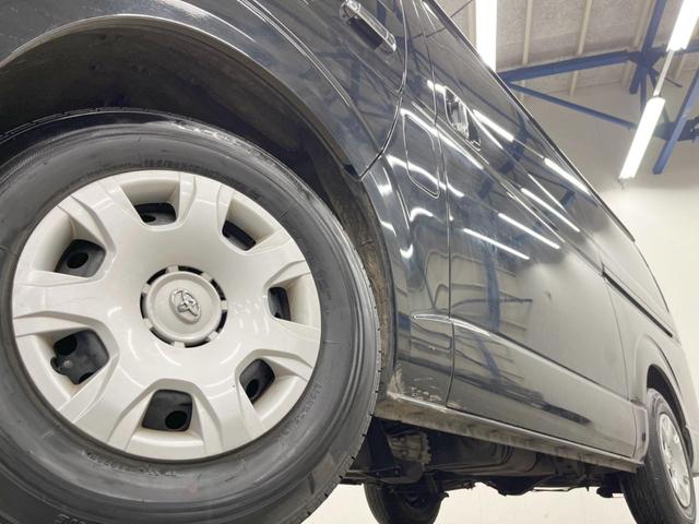 ハイエースバン スーパーＧＬ　ダークプライムＩＩ　４ＷＤ　ディーゼル（軽油）　両側電動ドア　純正ＳＤナビ　全周囲カメラ　衝突被害軽減システム　ハーフレザーシート　ドラレコ　スマートキー　ＬＥＤヘッド　オートハイビーム　オートエアコン（14枚目）