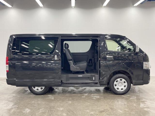 ハイエースバン スーパーＧＬ　ダークプライムＩＩ　４ＷＤ　ディーゼル（軽油）　両側電動ドア　純正ＳＤナビ　全周囲カメラ　衝突被害軽減システム　ハーフレザーシート　ドラレコ　スマートキー　ＬＥＤヘッド　オートハイビーム　オートエアコン（25枚目）