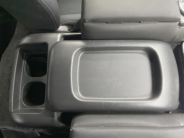 ハイエースバン スーパーＧＬ　ダークプライムＩＩ　４ＷＤ　ディーゼル（軽油）　両側電動ドア　純正ＳＤナビ　全周囲カメラ　衝突被害軽減システム　ハーフレザーシート　ドラレコ　スマートキー　ＬＥＤヘッド　オートハイビーム　オートエアコン（55枚目）