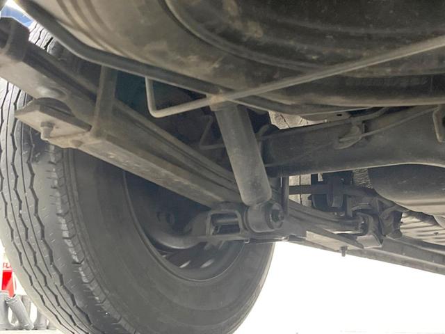 ハイエースバン スーパーＧＬ　ダークプライムＩＩ　４ＷＤ　ディーゼル（軽油）　両側電動ドア　純正ＳＤナビ　全周囲カメラ　衝突被害軽減システム　ハーフレザーシート　ドラレコ　スマートキー　ＬＥＤヘッド　オートハイビーム　オートエアコン（68枚目）