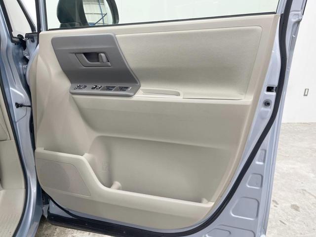 ノア Ｘ　Ｌセレクション　４ＷＤ　両側電動ドア　バックカメラ　スマートキー　ＨＩＤヘッド　純正１６インチアルミ　オートライト　デュアルエアコン　Ｂｌｕｅｔｏｏｔｈ（39枚目）