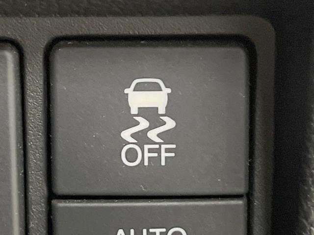 Ｎ－ＷＧＮカスタム Ｇ　ＳＳパッケージ　４ＷＤ　純正ＳＤナビ　バックカメラ　ハーフレザーシート　ドラレコ　スマートキー　ＨＩＤヘッド　ビルトインＥＴＣ　クルコン　純正１４インチアルミ　オートエアコン　Ｂｌｕｅｔｏｏｔｈ　ＣＤ　ＤＶＤ再生（8枚目）