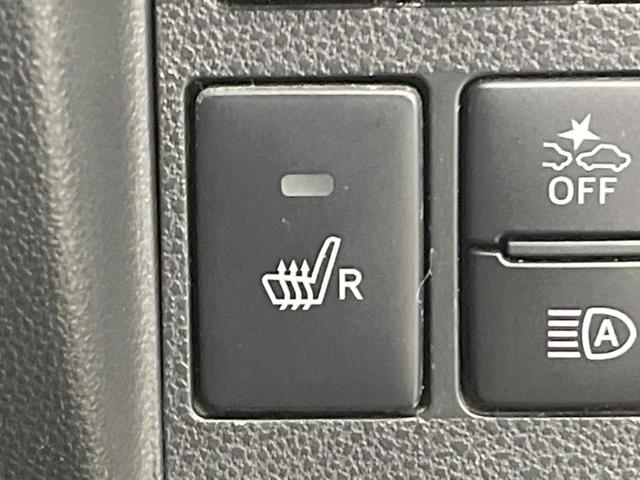 シフォン カスタムＲ　リミテッド　スマートアシスト　４ＷＤ　電動スライドドア　バックカメラ　衝突被害軽減システム　スマートキー　ＬＥＤヘッド　純正１４インチアルミ　オートライト　オートエアコン　Ｂｌｕｅｔｏｏｔｈ　ＣＤ　ＤＶＤ再生　フルセグ（8枚目）