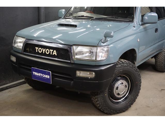 ハイラックスサーフ ＳＳＲ－Ｘリミテッド　ワイド　全塗装車／アンヴィルグレー／ナロー加工／リフトアップ／マッドタイヤ／外アルミ／外ステアリング／サンルーフ／外ナビ／Ｂｌｕｅｔｏｏｔｈ接続／１ＫＺエンジン（3枚目）