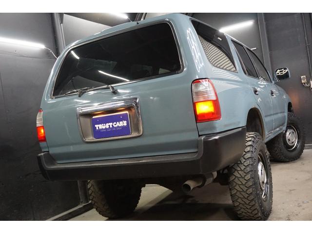 ハイラックスサーフ ＳＳＲ－Ｘリミテッド　ワイド　全塗装車／アンヴィルグレー／ナロー加工／リフトアップ／マッドタイヤ／外アルミ／外ステアリング／サンルーフ／外ナビ／Ｂｌｕｅｔｏｏｔｈ接続／１ＫＺエンジン（21枚目）