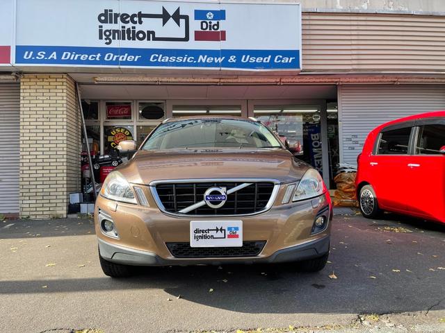 ＸＣ６０ Ｔ６　ＳＥ　ＡＷＤ　レアカラー（テラブロンズメタリック）サンルーフ　フルレザーコンビシート　ＨＤＤナビ　ＥＴＣ　純正ＡＷ　夏タイヤ装着　純正ＡＷ　スタッドレス装備（2枚目）