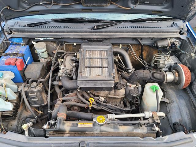 ジムニー ＸＣ　６型　本州仕入　リフトアップ　マニュアル　社外カーナビ　ＴＶ　ＥＴＣ　ルーフキャリア（17枚目）