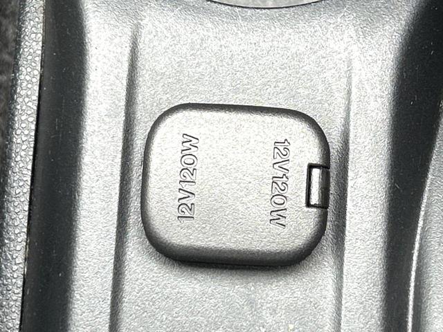 デミオ 13C 4WD CD エアバック(運転席・助手席) リモコンキー ステアリングスイッチ バブル式リアコンビネーションランプ  シートリフター(運転席) 2スピーカー(33枚目)