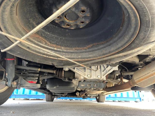 アルファードハイブリッド G 4WD 禁煙車 両側電動スライドドア フリップダウンモニター HDDナビ バックカメラ HIDヘッドライト HIDフロントフォグ スマートキー 前席パワーシート 電動オットマン ビルトインETC(19枚目)