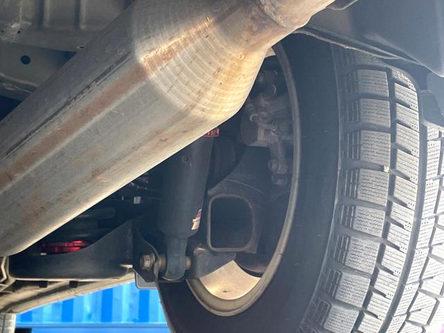 アルファードハイブリッド G 4WD 禁煙車 両側電動スライドドア フリップダウンモニター HDDナビ バックカメラ HIDヘッドライト HIDフロントフォグ スマートキー 前席パワーシート 電動オットマン ビルトインETC(47枚目)